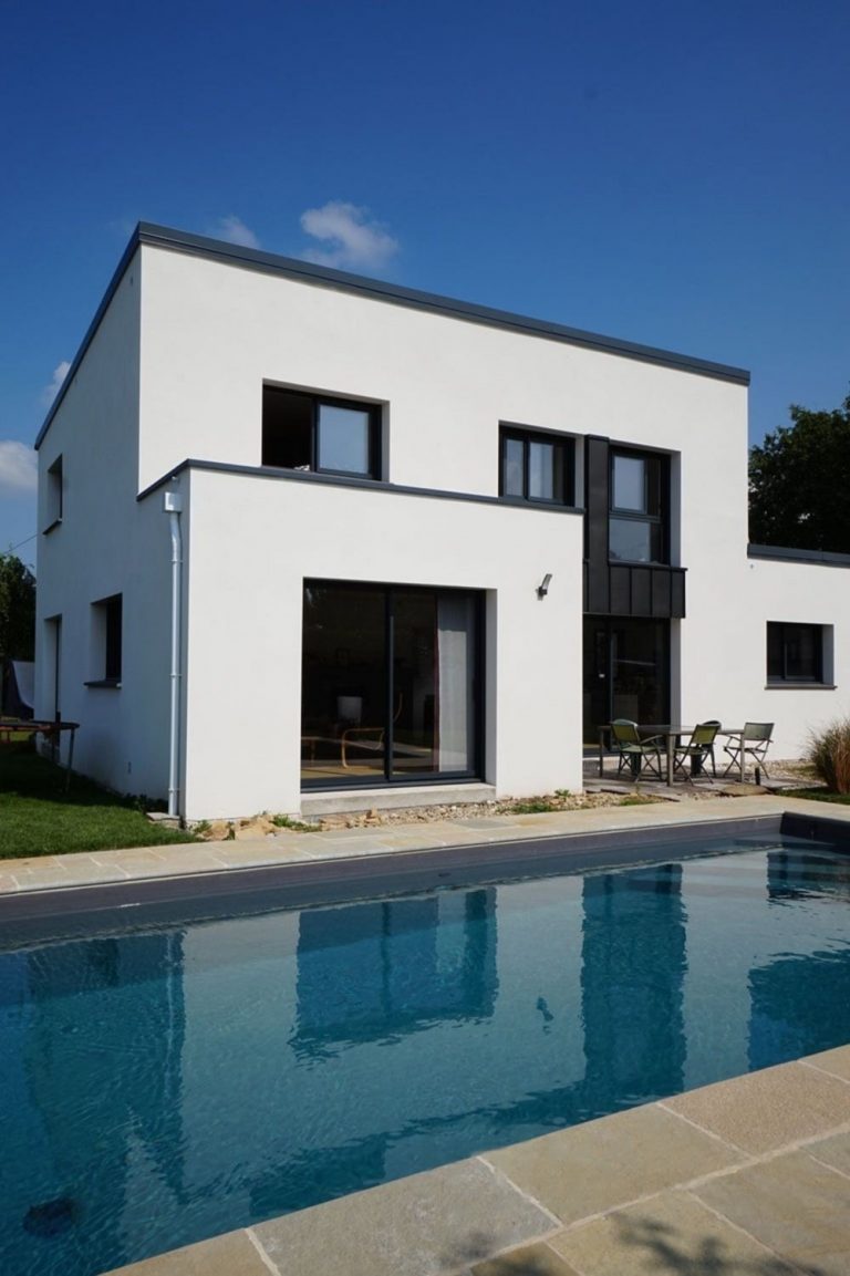 Piscine-Maison-Cubique-Pluvigner-56-BEHOME