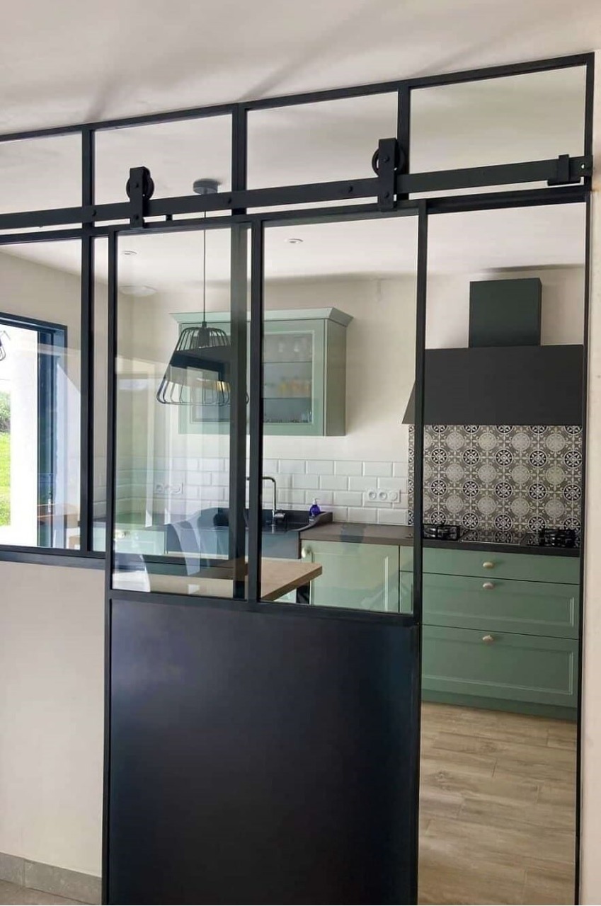 Porte_Verriere_Cuisine_Maison_Contemporaine_Crach_56_BEHOME